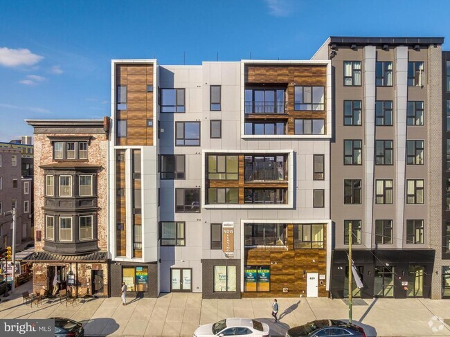 Building Photo - 629 W Girard Ave Unit 305 Rental