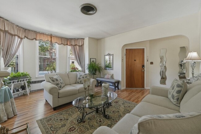 Photo - 532 Palisade Ave Unit 1