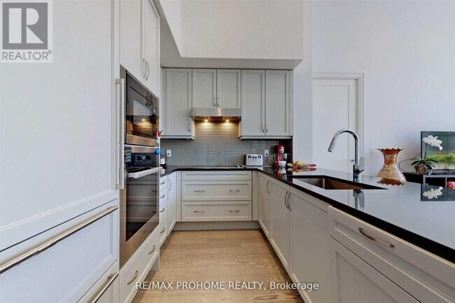 Photo - 20 Fred Varley Dr Unité 108