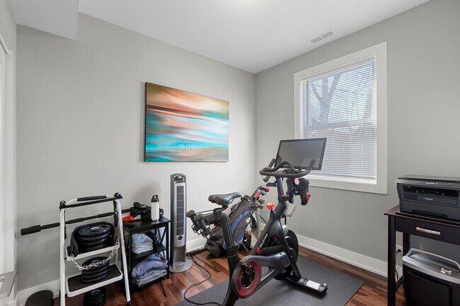 Photo - 3026 N Allen Ave Unidad 2