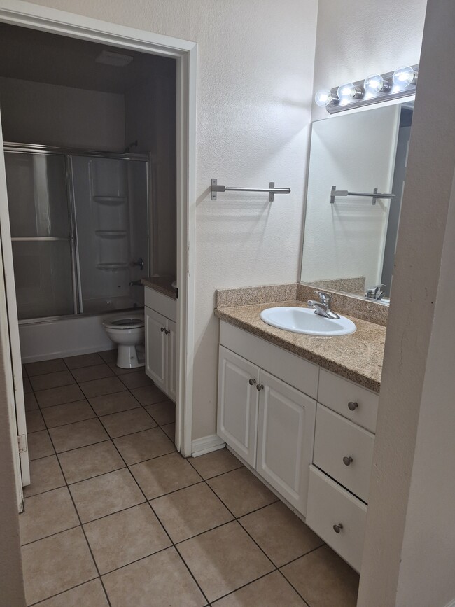 Photo - 21400 Burbank Blvd Unit #111
