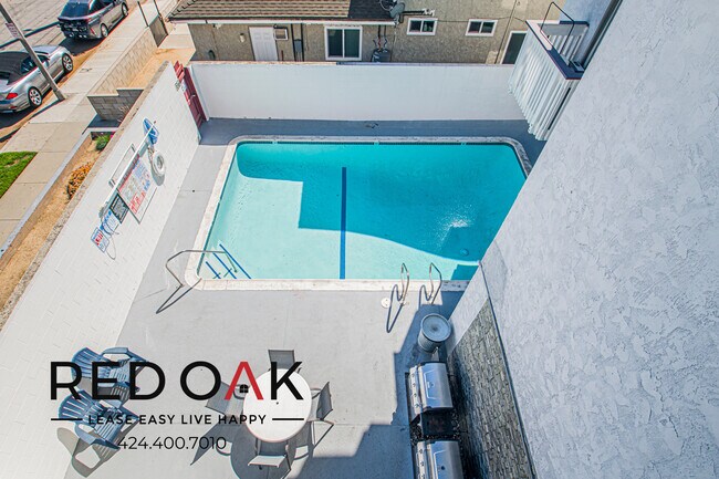 Photo - 379 Newport Ave Unidad 205
