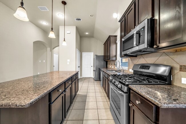 Photo - 2614 Winding Creek Way