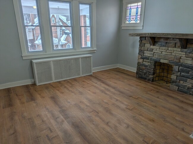 Photo - Beautiful Four Bedroom Home In Forest Hills