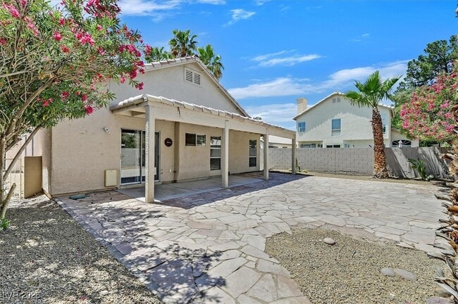 Building Photo - 7628 Desert Cactus Cir Rental