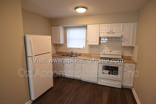 Photo - 8201 Spring Valley Rd