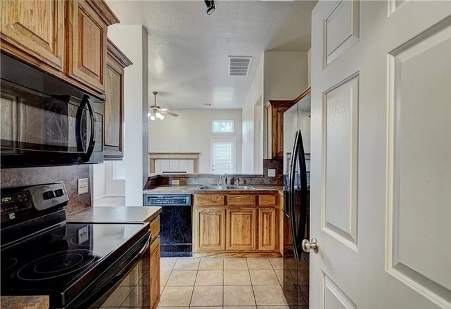 Photo - Beautiful 3 Bed 2 Bath in Edmond