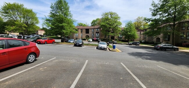 Photo - 2069 Royal Fern Ct Unit 11B