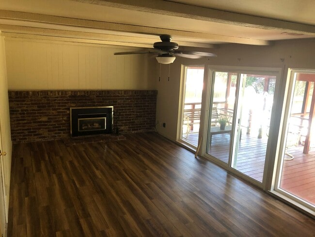 Photo - Gorgeous 4 Bedroom El Dorado Hills Home on Private Cul-De-Sac!
