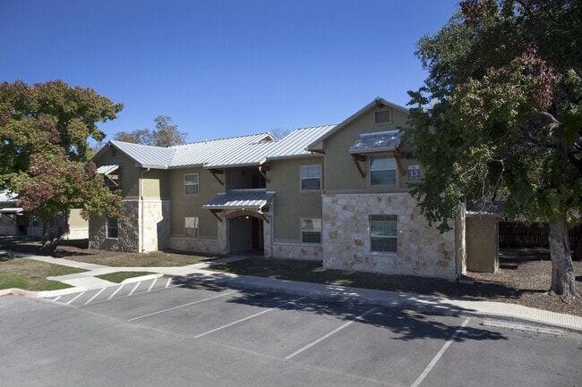 Building Photo - 779 W Mayfield Blvd Unit #779
