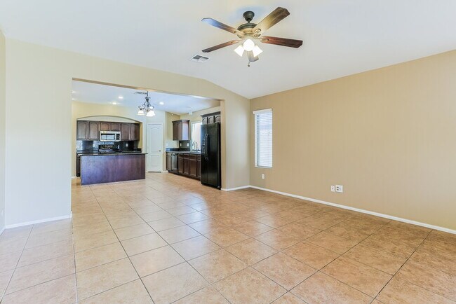 Photo - 38224 N Establo Dr