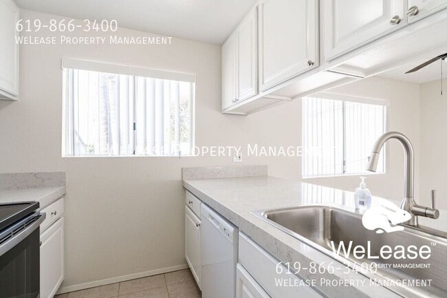 Building Photo - 4527 35th St Unit A