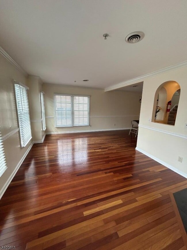 Photo - 91 Roseland Ave Unit A8