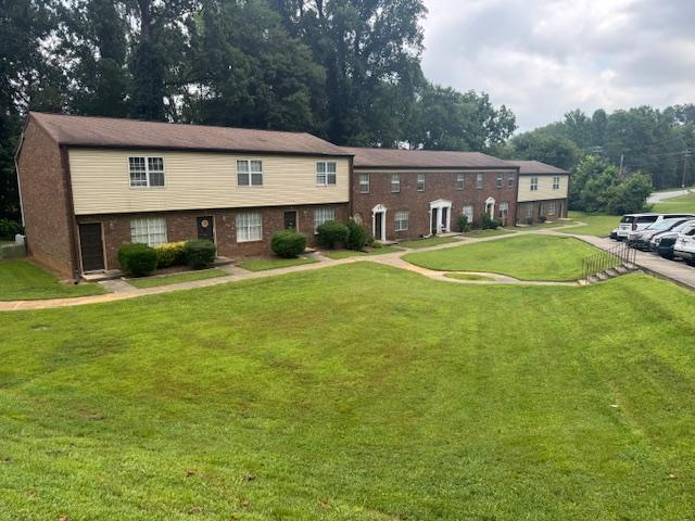 Building Photo - 802 British Wood Dr SW