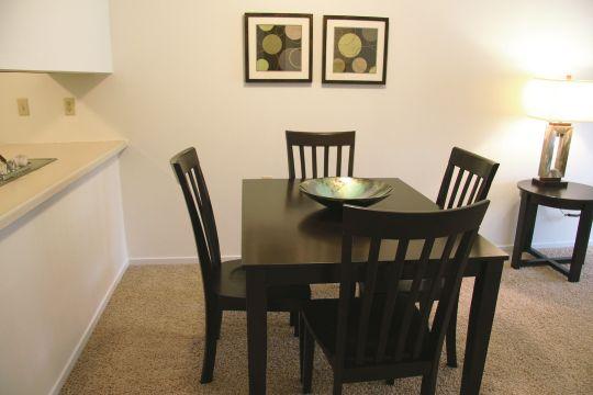 2 Bedroom Dining Area