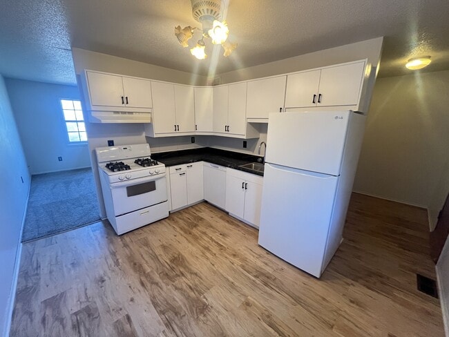Photo - 431 SE 150 Rd