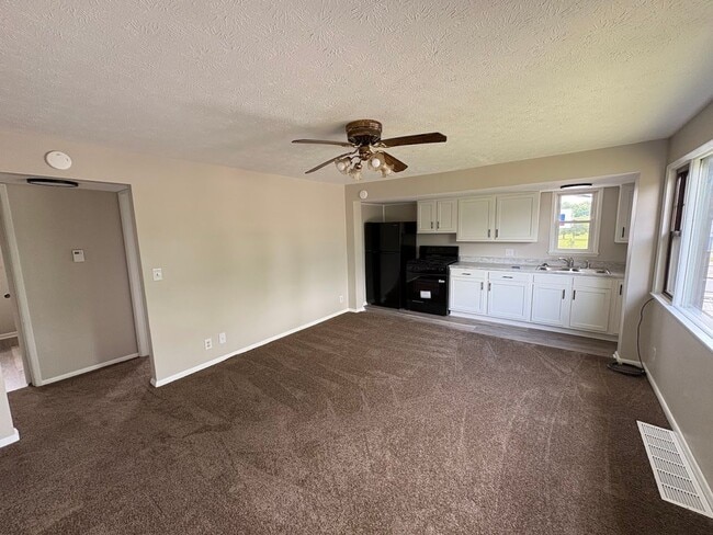 Photo - 112 29th St NE Unit 112 29th