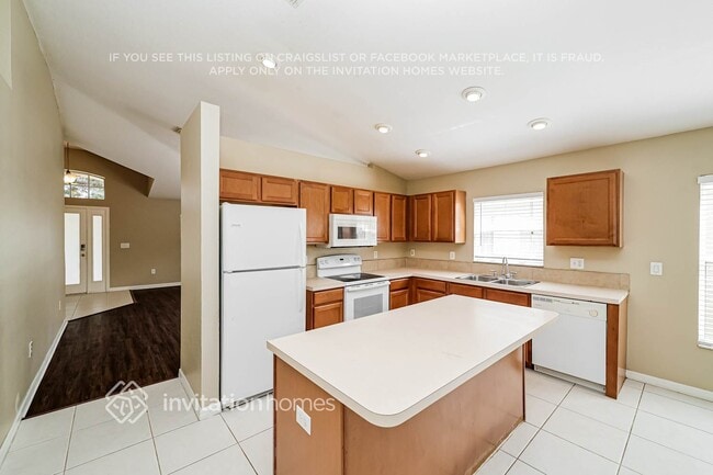Photo - 8015 Alamosa Wood Ave