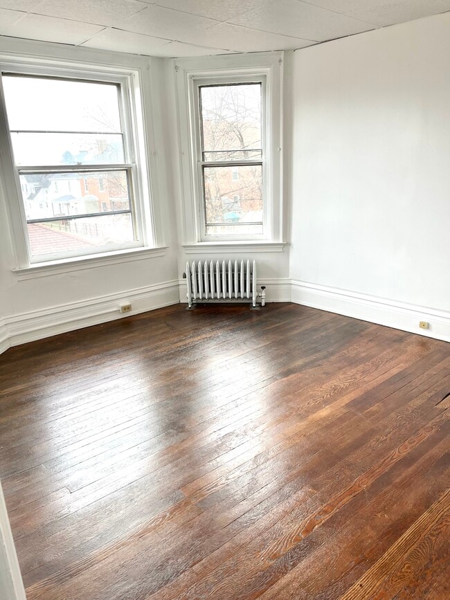 Photo - Alta Vista Apartments