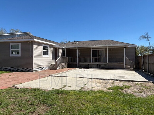 Photo - 391 Rodeo Dr