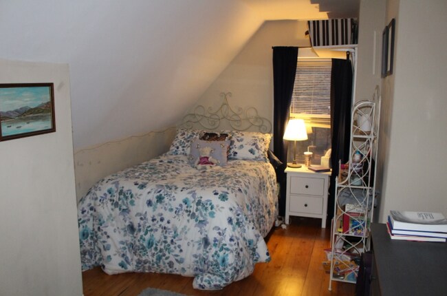 Photo - 75 Chestnut Hill Ave Unidad 3
