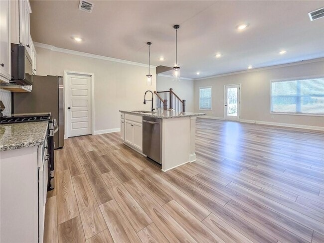 Photo - 3517 Iron Hearth Bnd