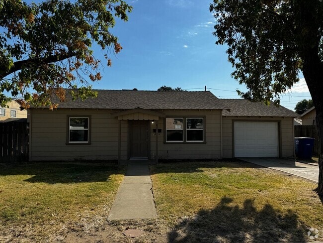 Building Photo - STOP BY, PEEK THROUGH THE WINDOWS AND EXPL... Rental