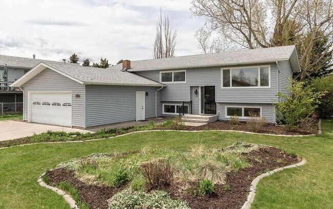 Photo - FULLY GUTTED & RENOVATED 5-Bedroom Home in...
