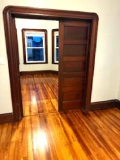 Photo - 198-200 Davis St