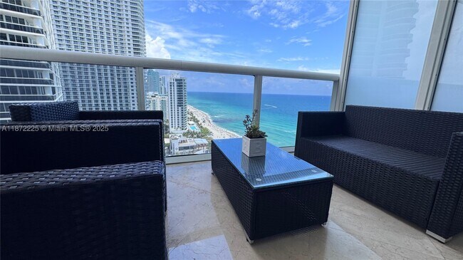 1830 S Ocean Dr Unit 2211