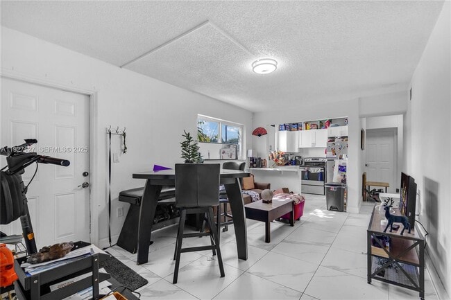 Photo - 3601 SW 2nd St Unit 3601