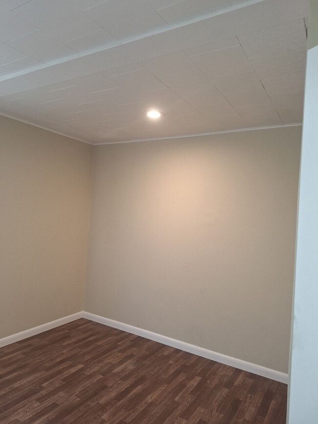 Photo - 411 Kibbie St
