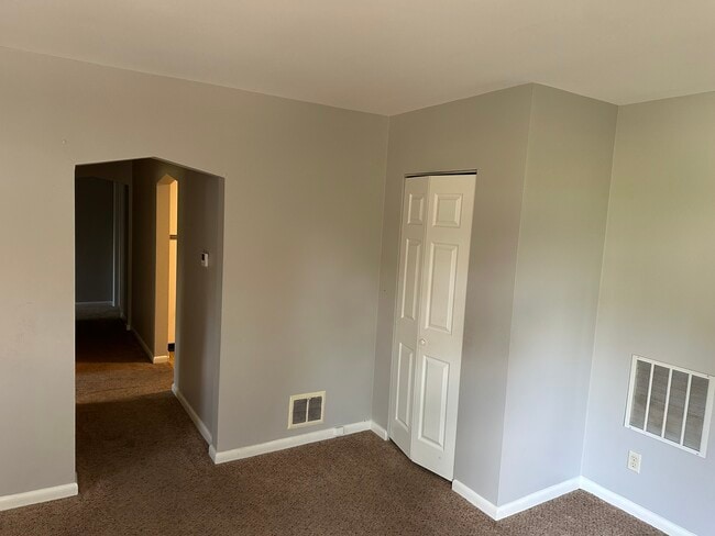 21 Montvale Ct Unit #2