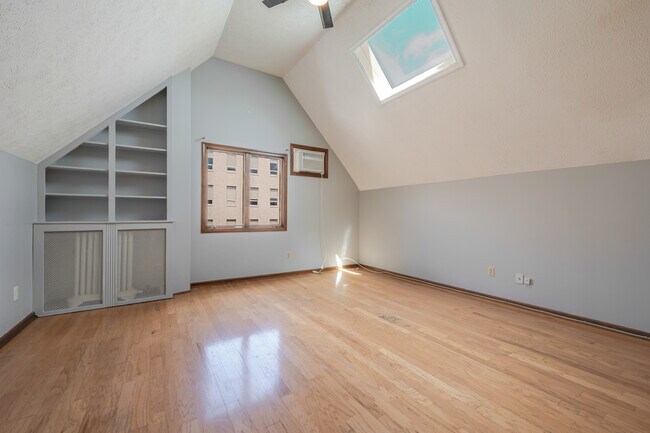 429 Capitol Ave Unidad 3