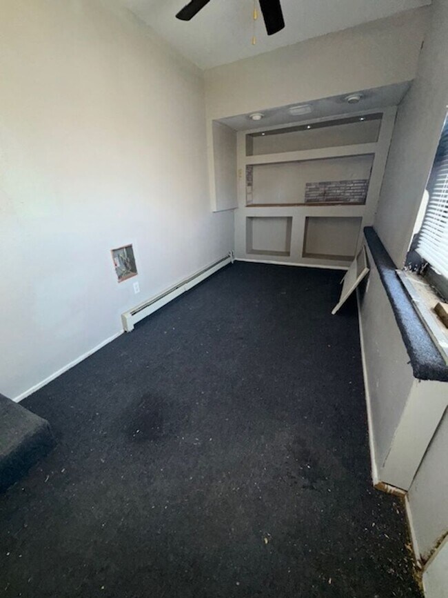 Photo - 421 N Nesmith Ave Unidad 421 1/2 N Nesmith Ave