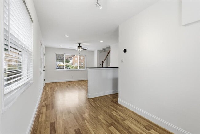 Photo - 3 BR | 1 BA | 864Sqft | Newly Fenced Yard