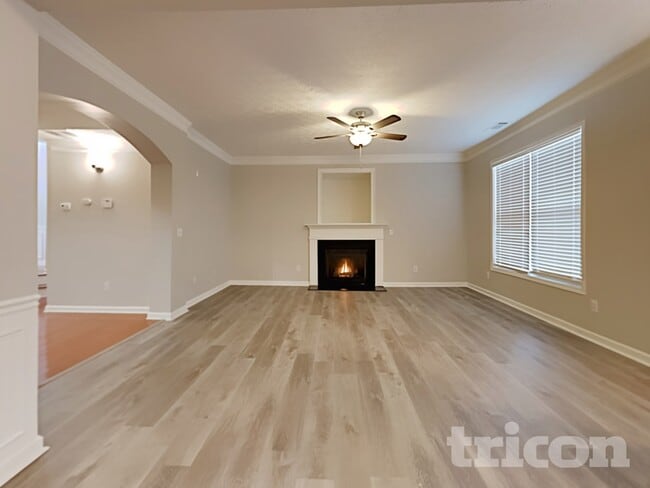 Photo - 8132 Brookbend Dr