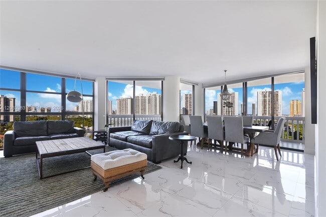 Building Photo - 1000 W Island Blvd Unit 1404