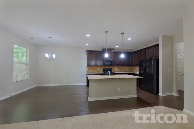Photo - 377 Lossie Ln