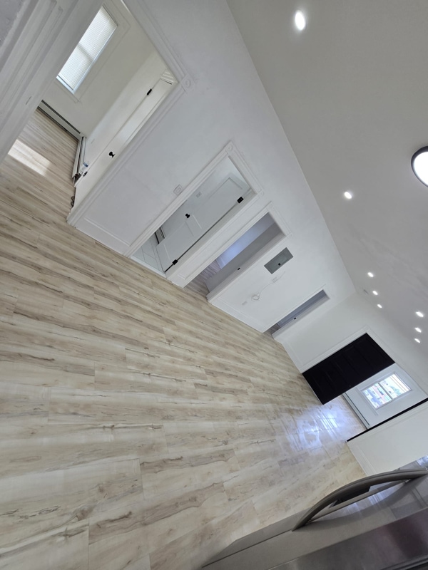 Photo - 1047 Eddy St Unit 2