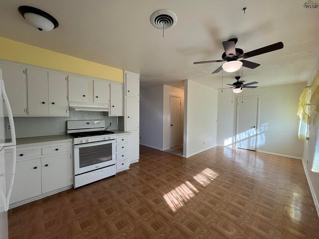 Photo - 4723 N Shore Dr