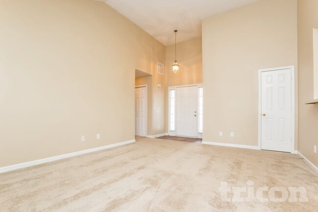 Photo - 520 Gatewood Dr