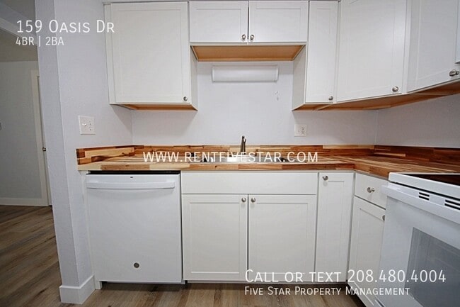 Photo - 159 Oasis Dr