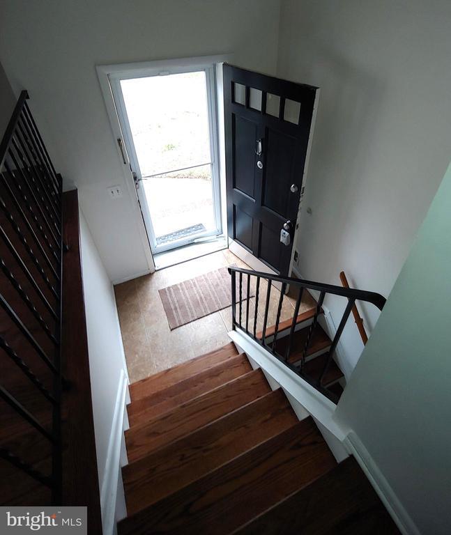 Building Photo - 149 Northway Rental