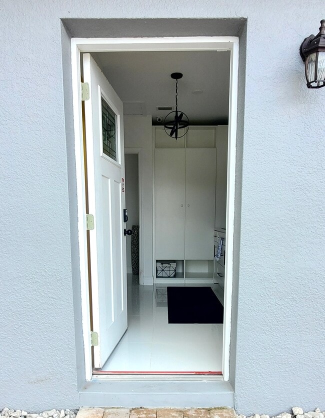 Building Photo - 3617 N Econlockhatchee Trail Rental