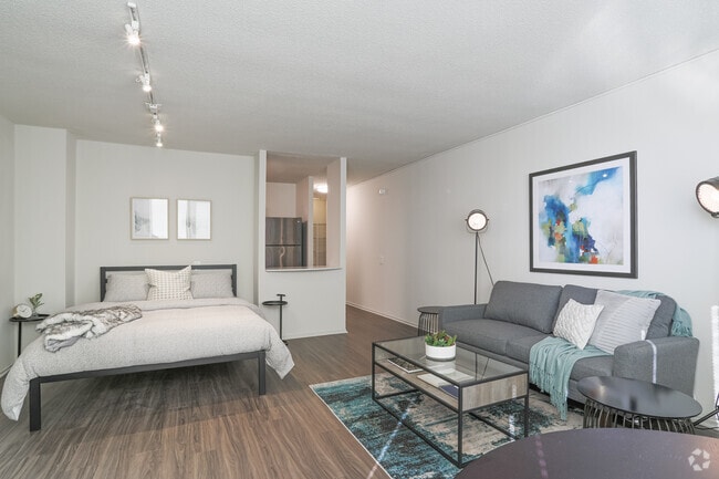 Studio, 1 BA - Living Area