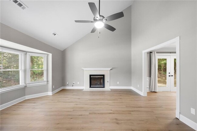 1393 Poplar Pointe