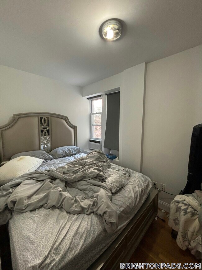 Photo - 199 Strathmore Rd Unit 2