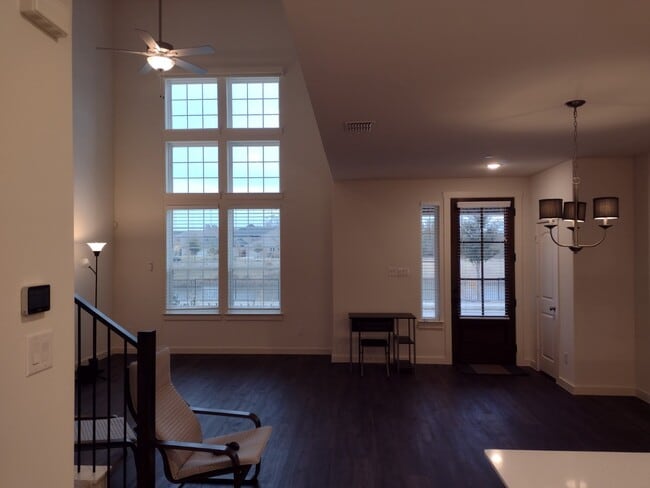 Photo - 4887 Ellie Ln