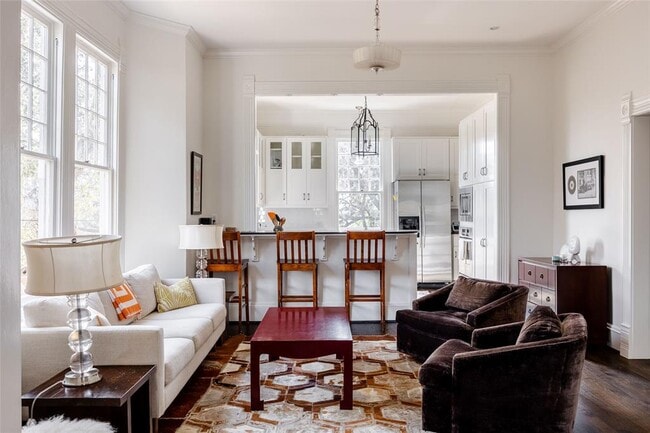 Photo - 1401 Newning Ave